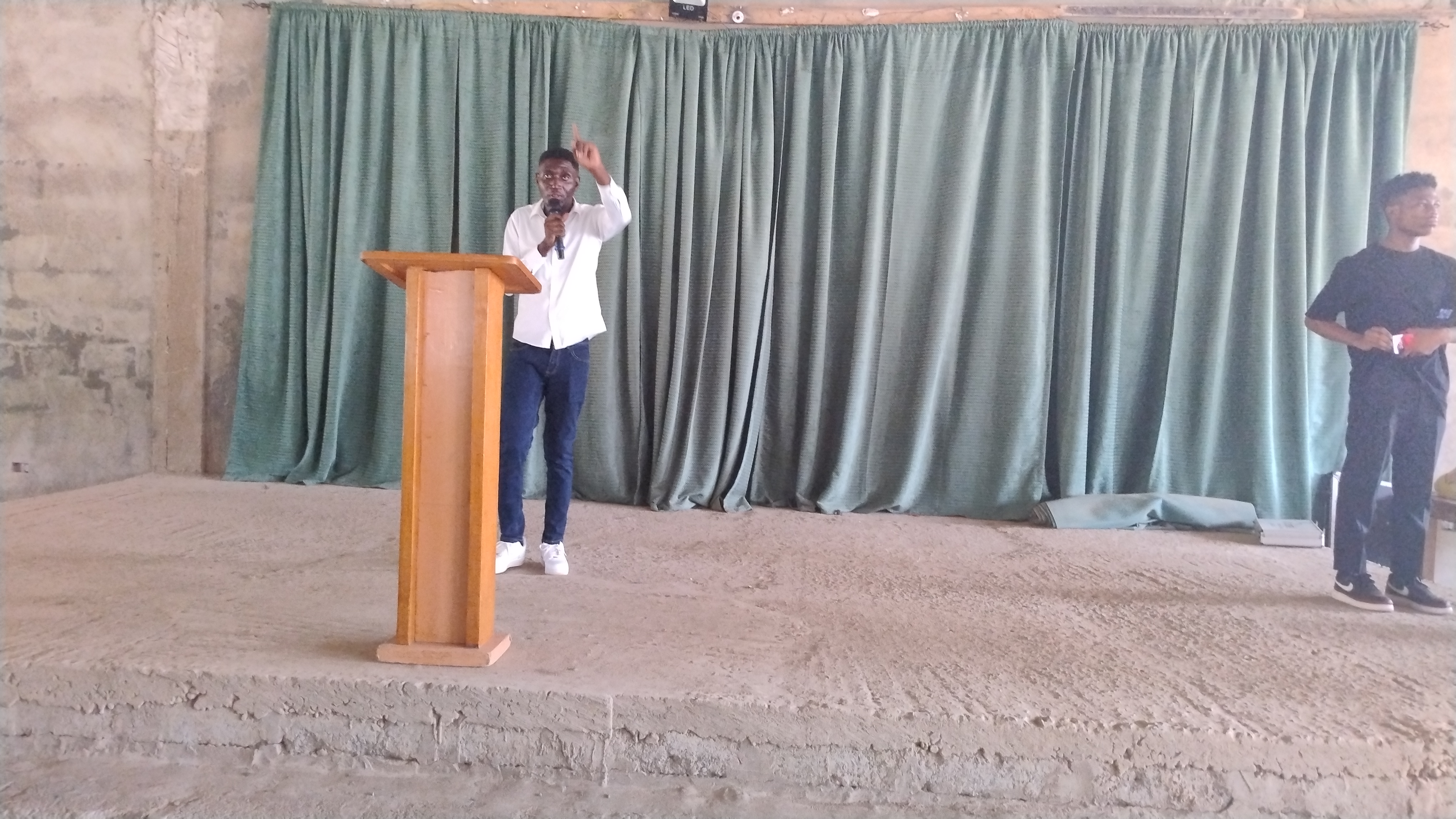 High Praise Ministry led praises at Pramshigh